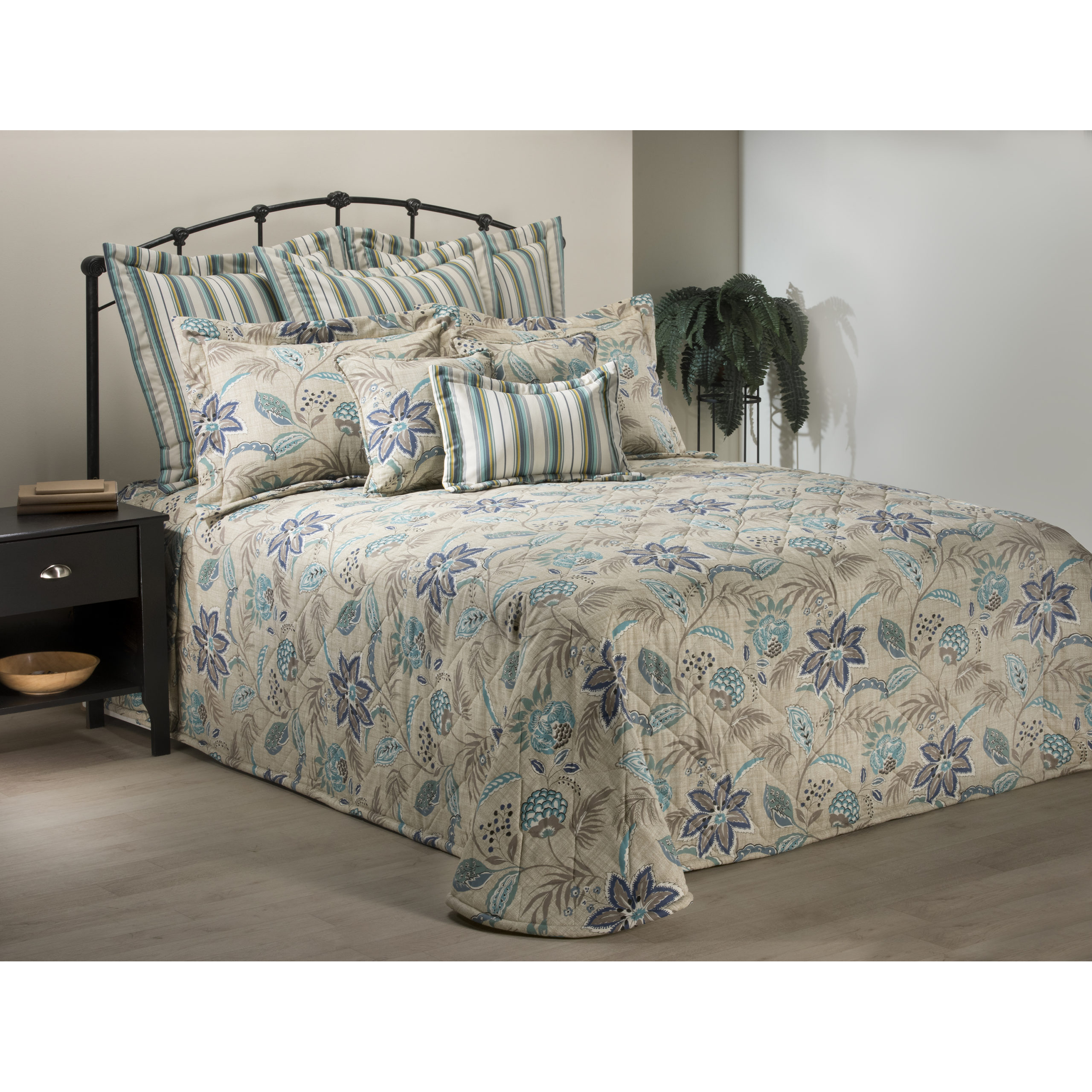 Tradewinds Bedspreads